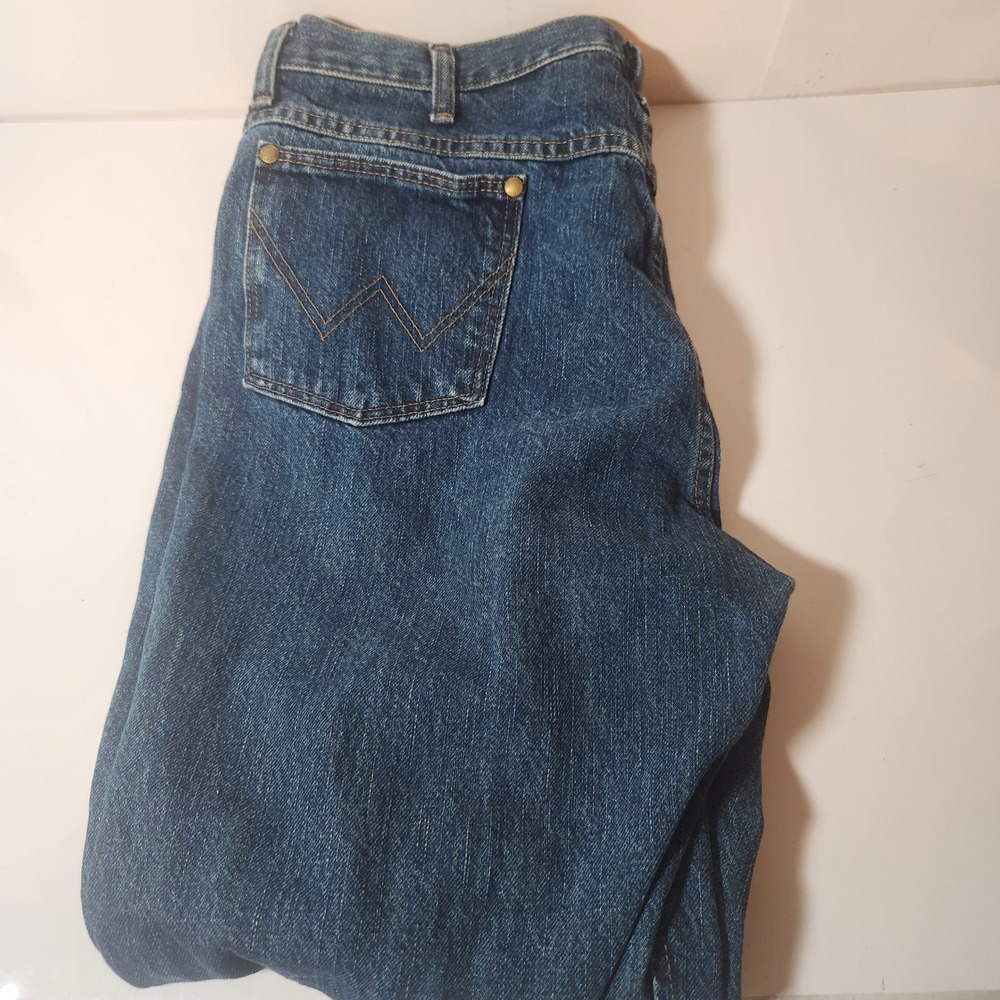 Wrangler 36MWZ Cowboy Cut Slim Fit Jeans Mens 38x30 Indigo Blue Denim